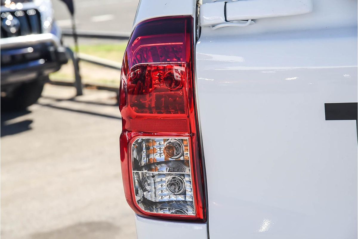 2024 Toyota Hilux SR GUN126R 4X4