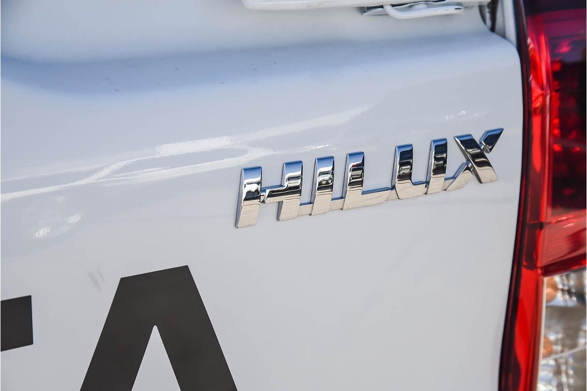2024 Toyota Hilux SR GUN126R 4X4