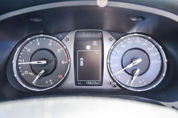 2024 Toyota Hilux SR GUN126R 4X4