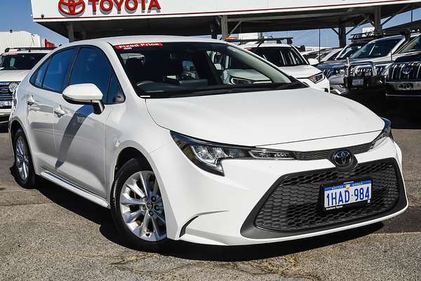 2020 Toyota Corolla Ascent Sport MZEA12R