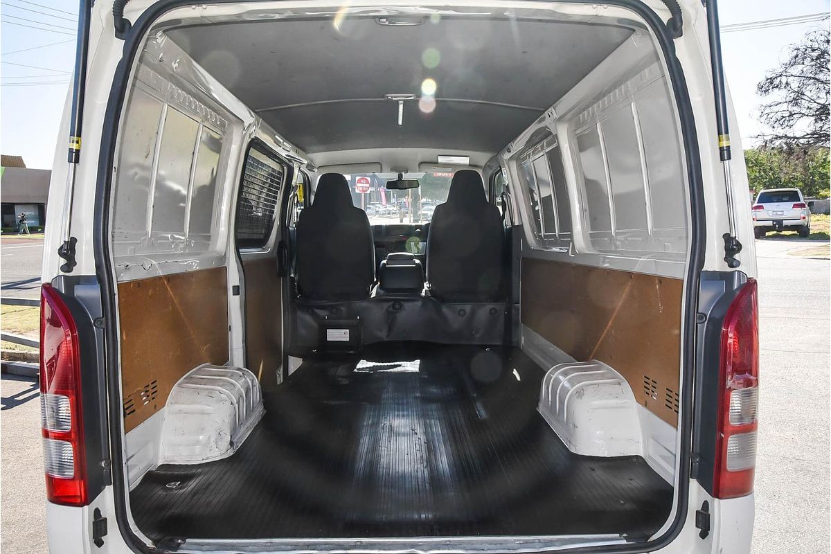 2018 Toyota Hiace KDH201R LWB