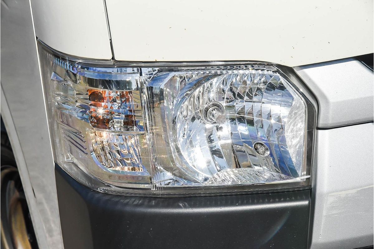 2018 Toyota Hiace KDH201R LWB