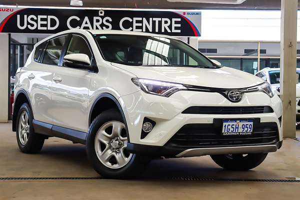 2018 Toyota RAV4 GX ZSA42R