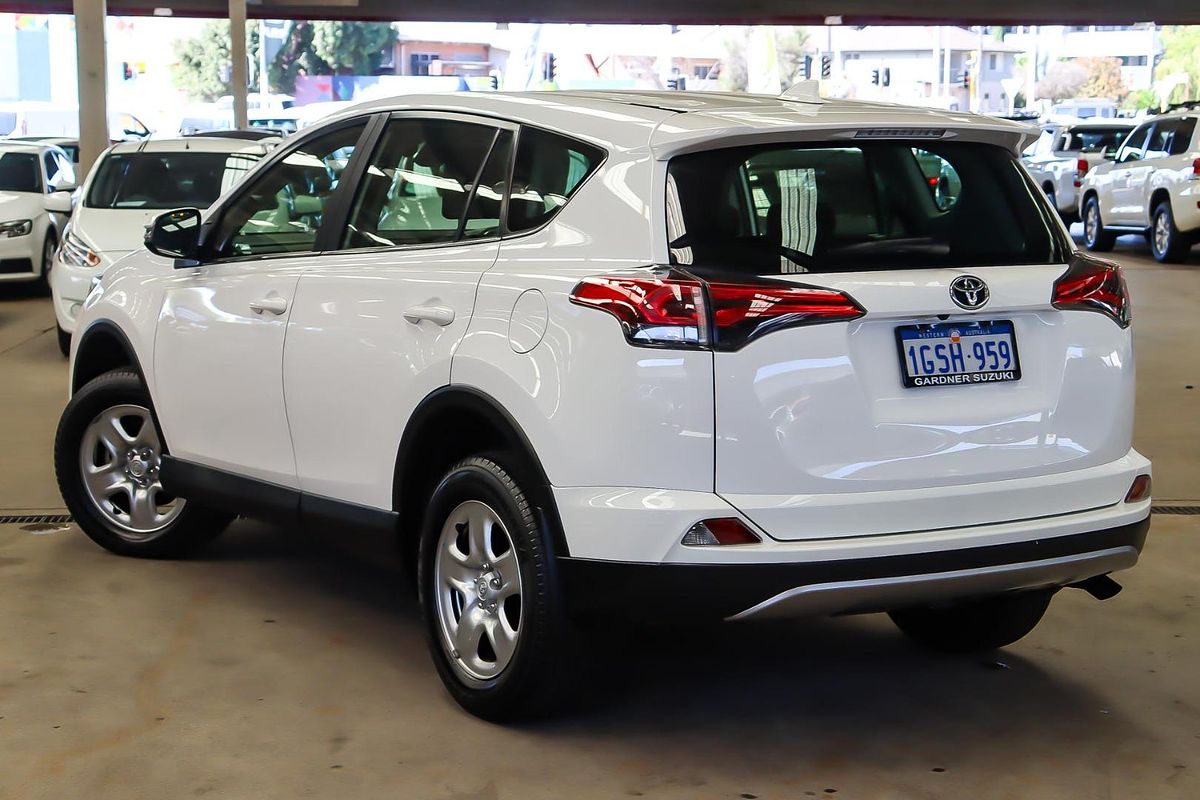 2018 Toyota RAV4 GX ZSA42R