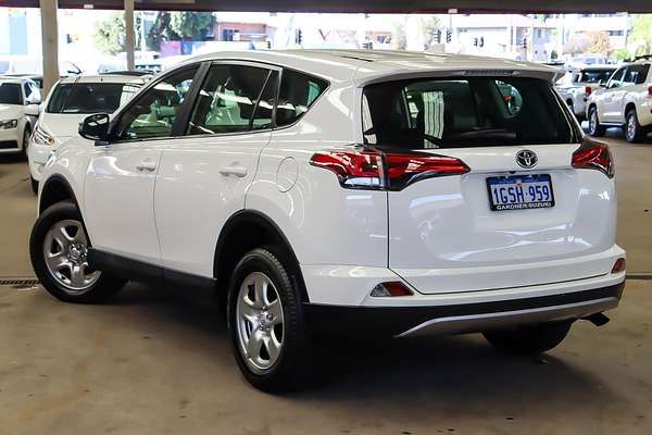 2018 Toyota RAV4 GX ZSA42R