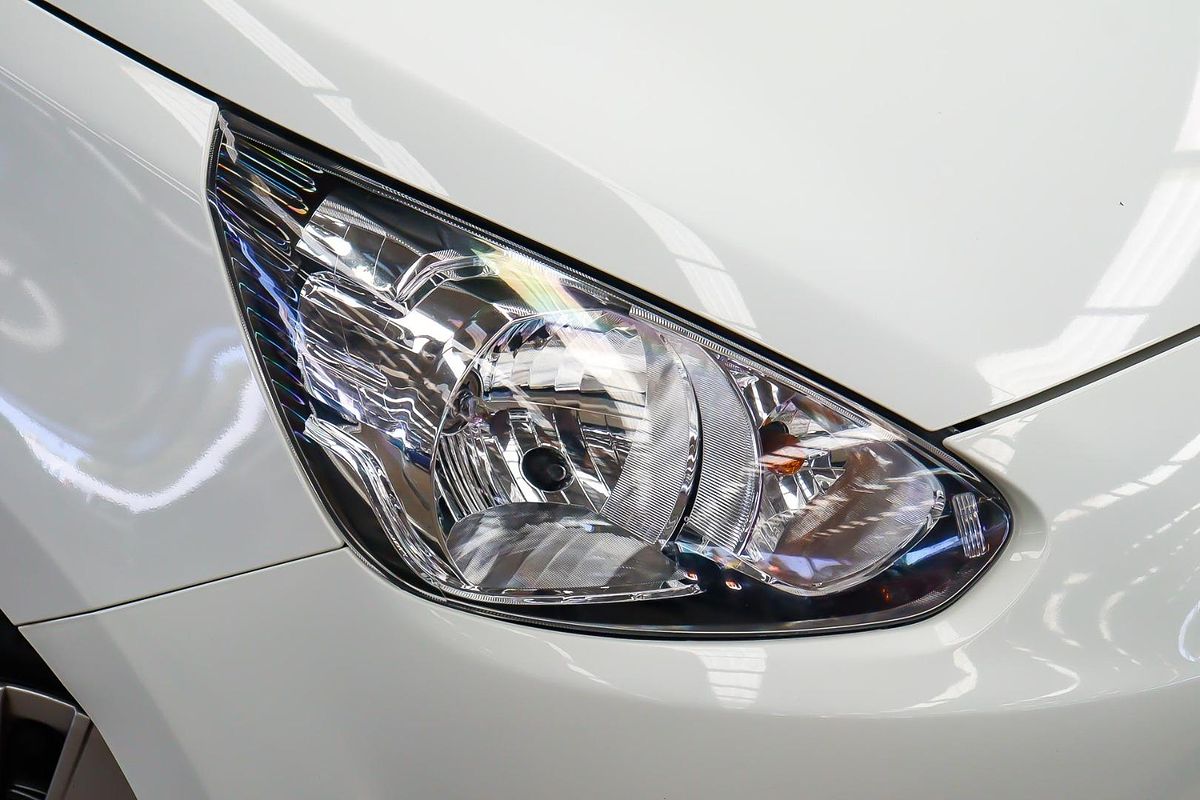 2013 Mitsubishi Mirage ES LA