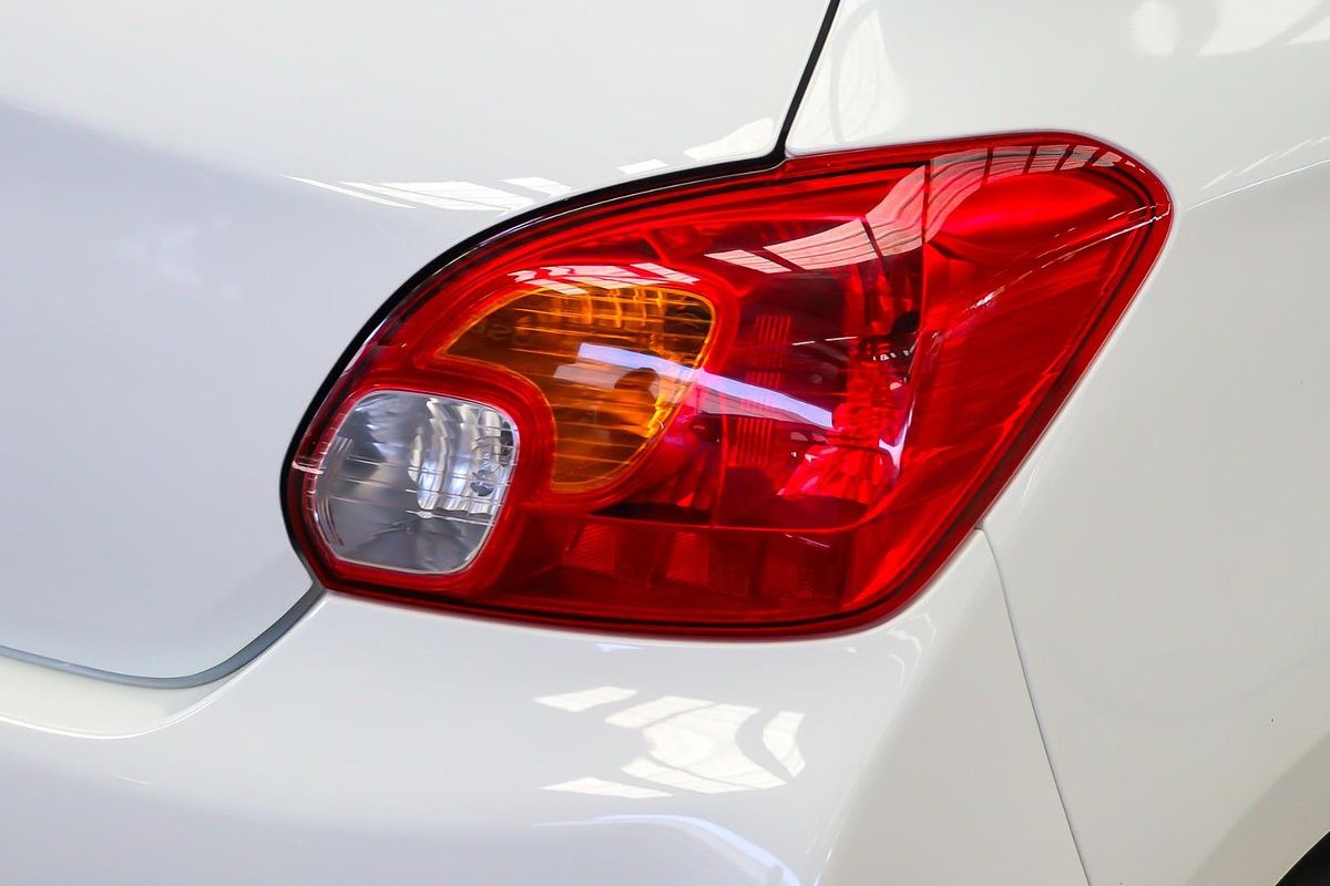 2013 Mitsubishi Mirage ES LA