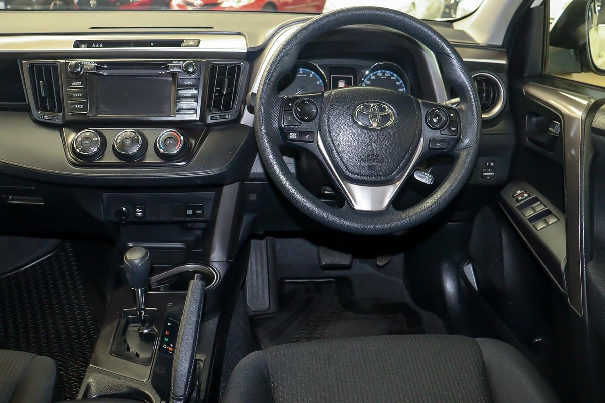 2018 Toyota RAV4 GX ZSA42R