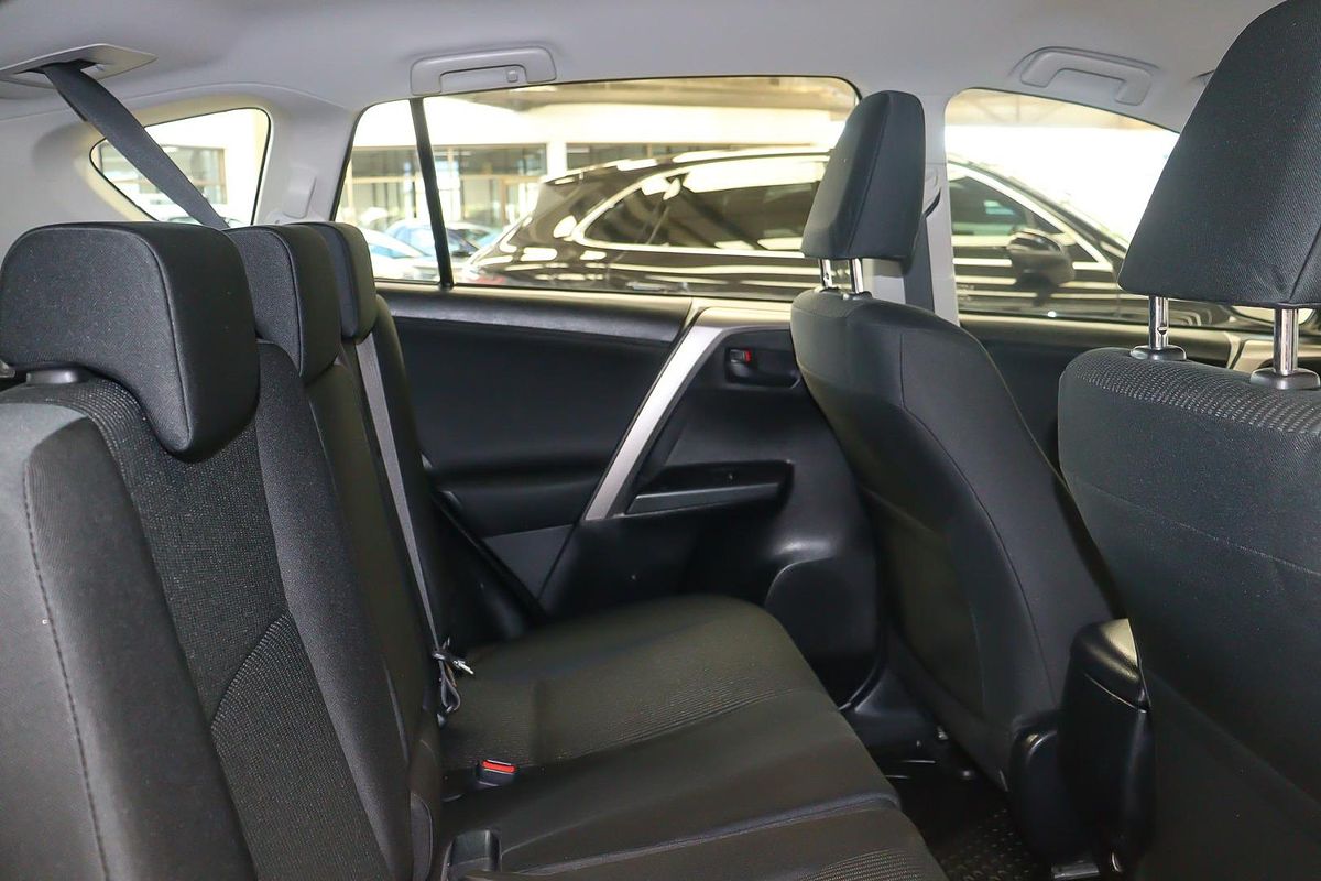 2018 Toyota RAV4 GX ZSA42R