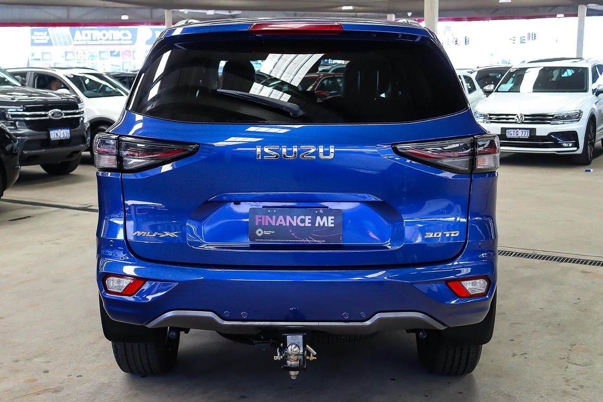2023 Isuzu MU-X LS-T