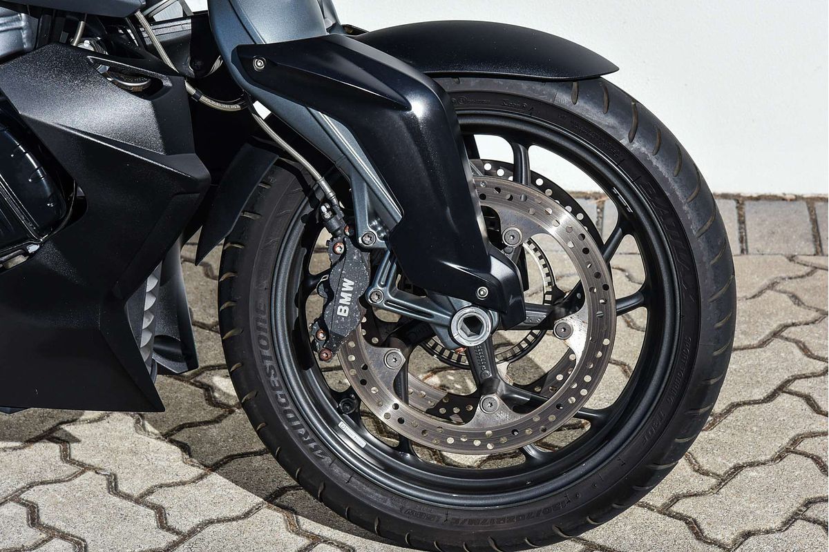 2011 BMW K 1300 R SE  K 1300