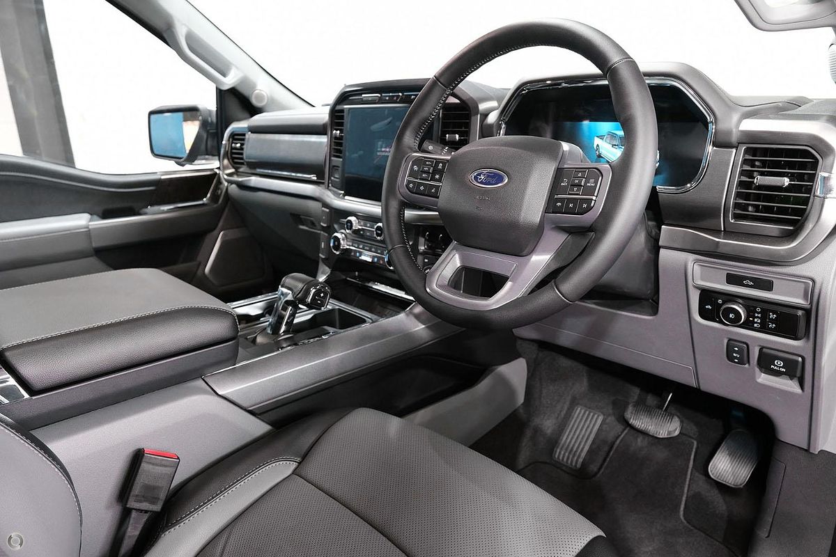 2023 Ford F-150 Lariat 4X4 LWB