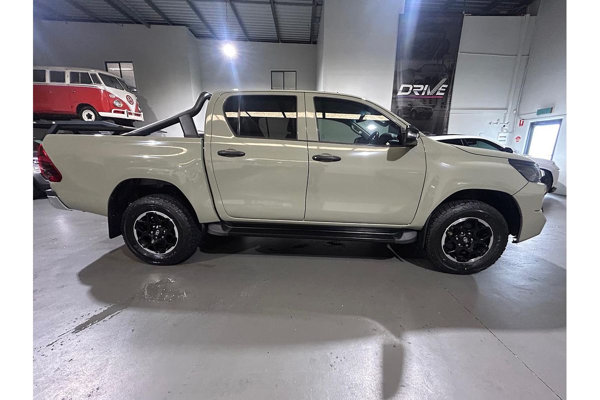2018 Toyota Hilux SR GUN126R 4X4