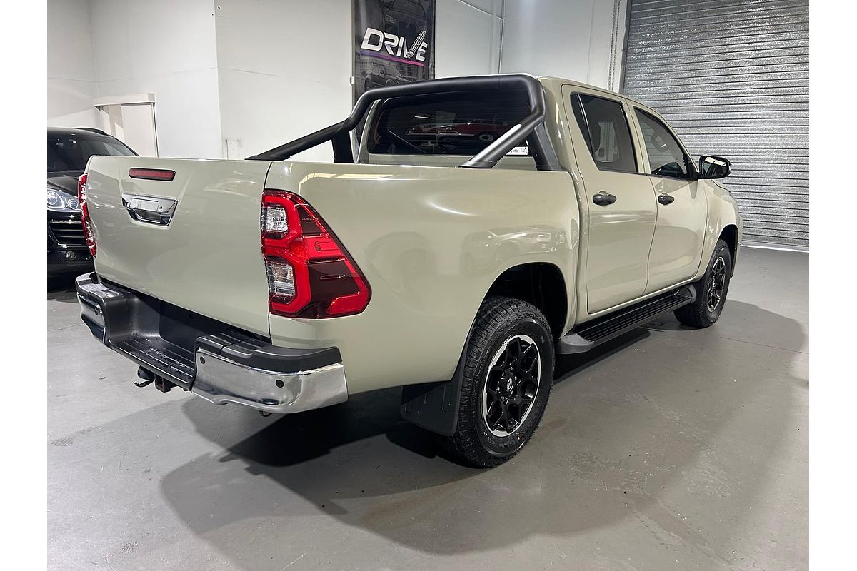 2018 Toyota Hilux SR GUN126R 4X4