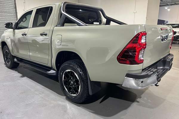 2018 Toyota Hilux SR GUN126R 4X4