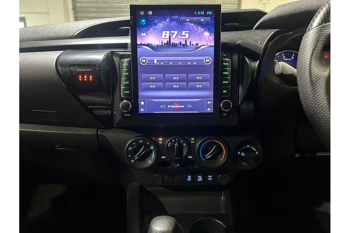 2018 Toyota Hilux SR GUN126R 4X4