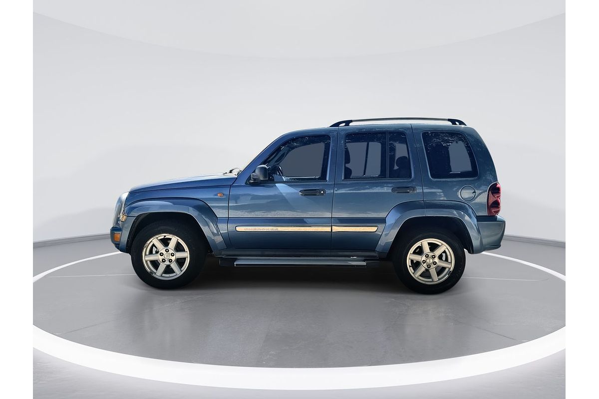 2005 Jeep Cherokee Limited KJ
