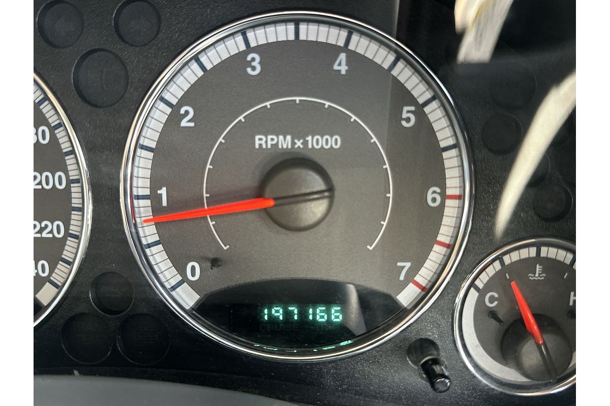 2005 Jeep Cherokee Limited KJ