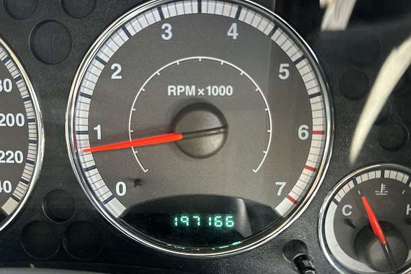 2005 Jeep Cherokee Limited KJ