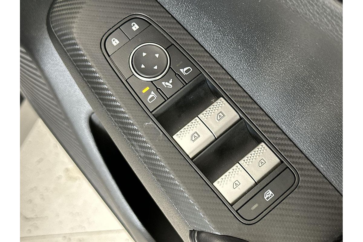 2023 Mitsubishi Outlander ES ZM