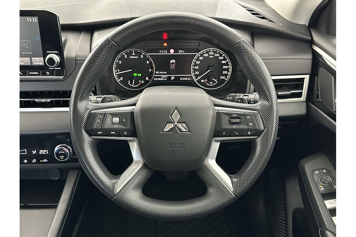 2024 Mitsubishi Outlander ES ZM