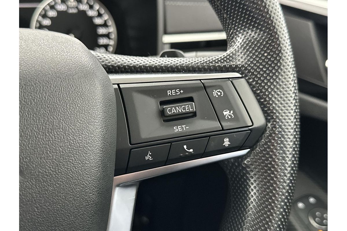 2024 Mitsubishi Outlander ES ZM