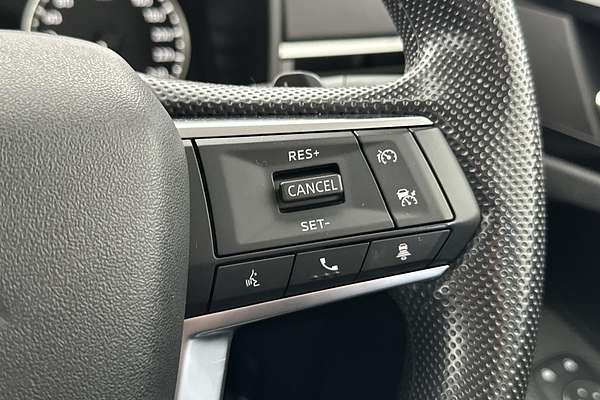 2024 Mitsubishi Outlander ES ZM