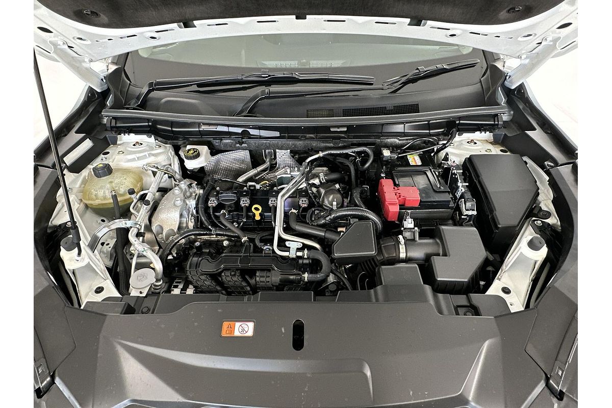 2024 Mitsubishi Outlander ES ZM