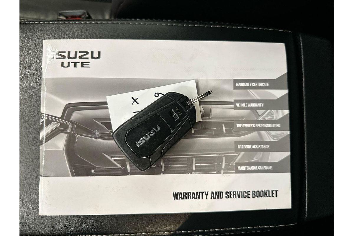 2023 Isuzu MU-X LS-T
