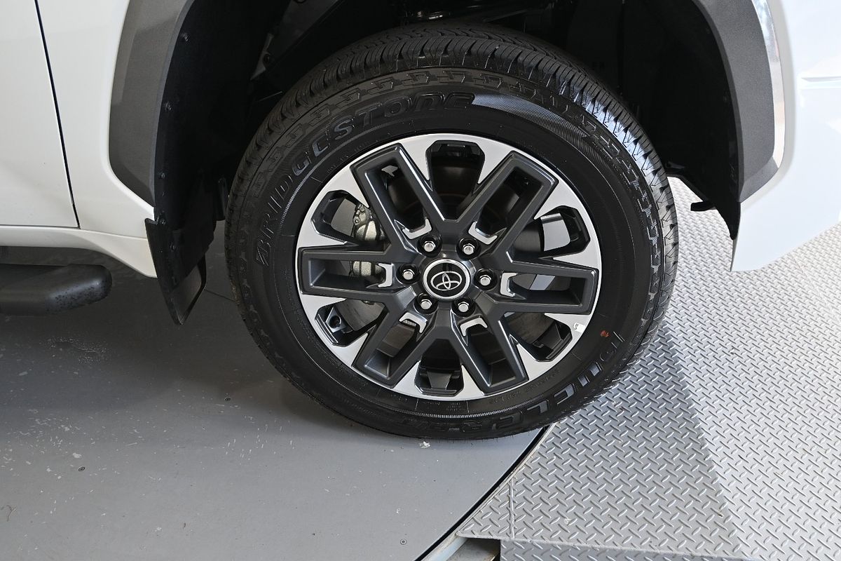 2023 Toyota Tundra Limited VXKH75L 4X4