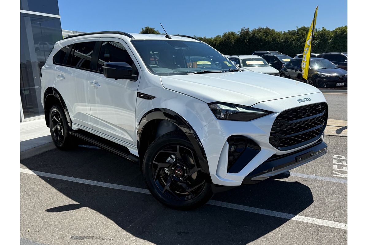 2025 Isuzu MU-X X-TERRAIN