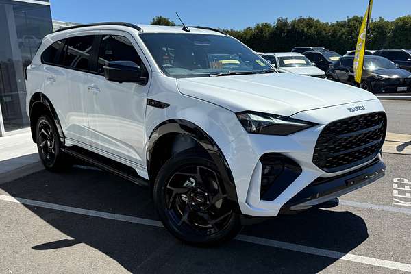 2025 Isuzu MU-X X-TERRAIN