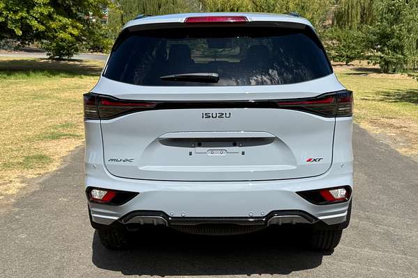 2025 Isuzu MU-X X-TERRAIN