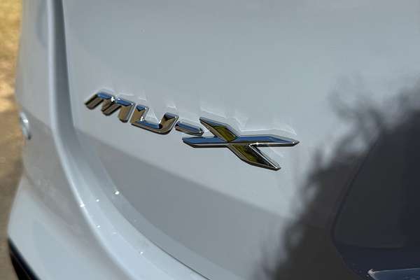 2025 Isuzu MU-X X-TERRAIN
