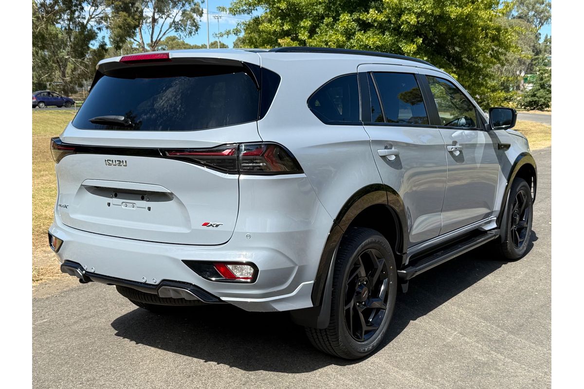 2025 Isuzu MU-X X-TERRAIN