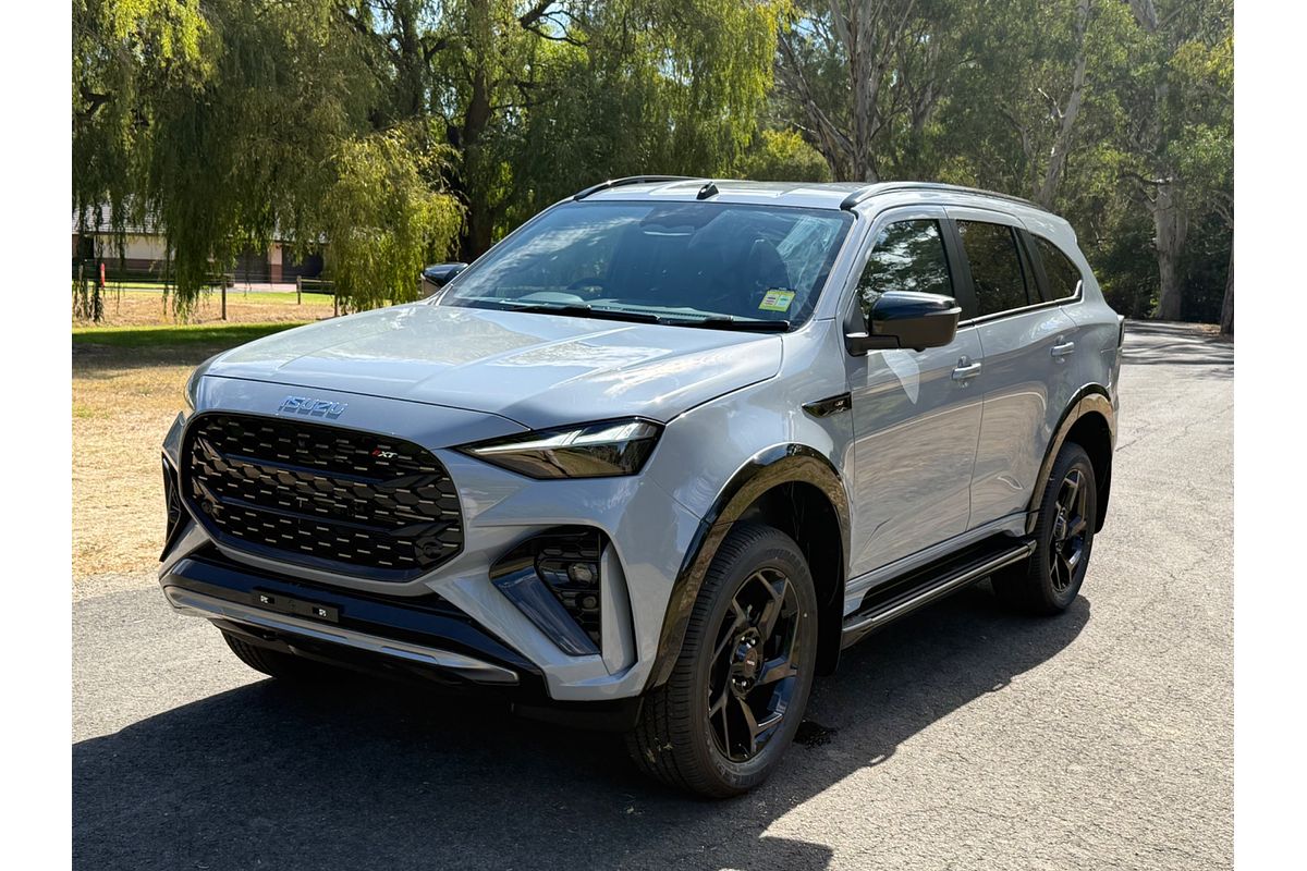2025 Isuzu MU-X X-TERRAIN