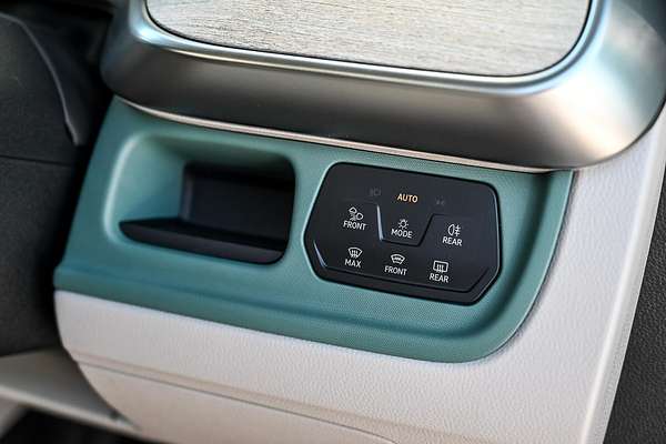 2025 Volkswagen ID. Buzz Pro BEV560 EB SWB