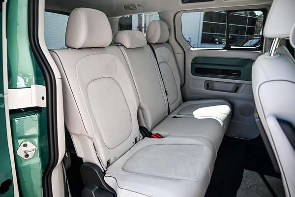 2025 Volkswagen ID. Buzz Pro BEV560 EB SWB