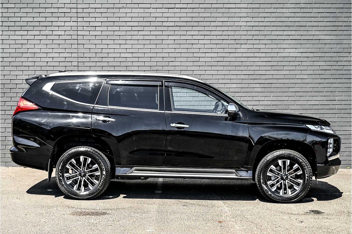 2024 Mitsubishi Pajero Sport Exceed QF
