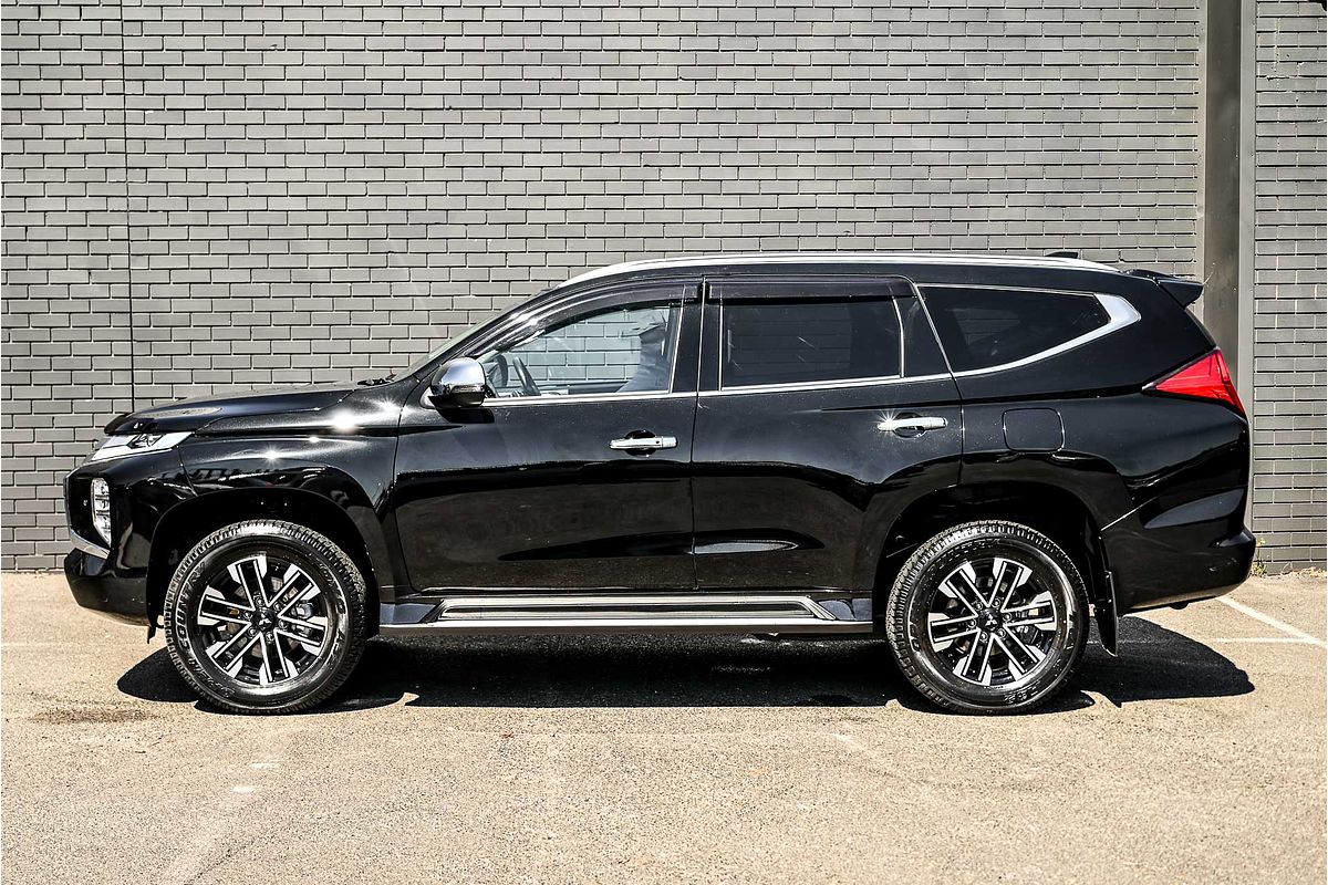 2024 Mitsubishi Pajero Sport Exceed QF