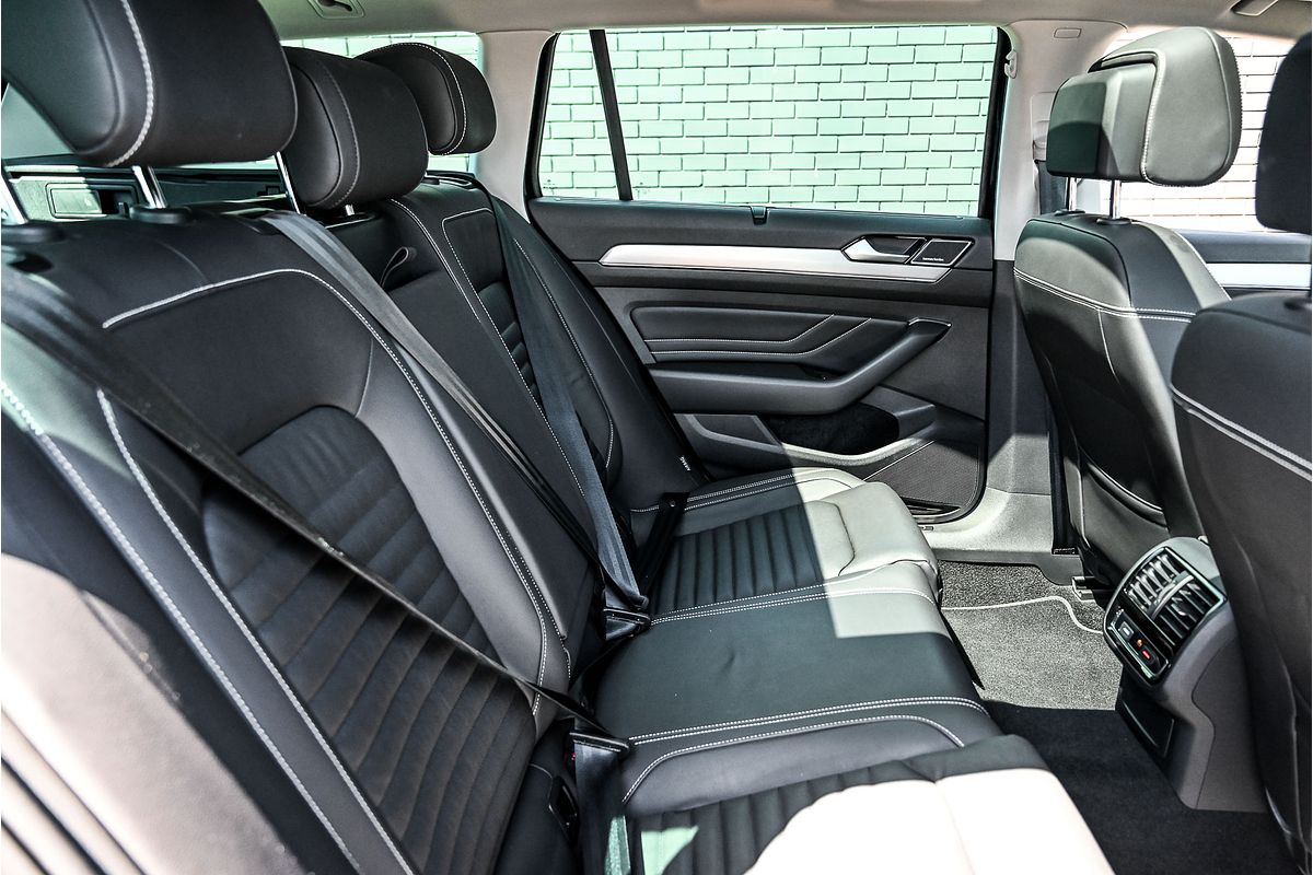 2021 Volkswagen Passat Alltrack 162TSI Premium B8