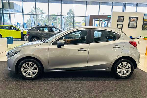 2017 Mazda 2 Neo DJ Series