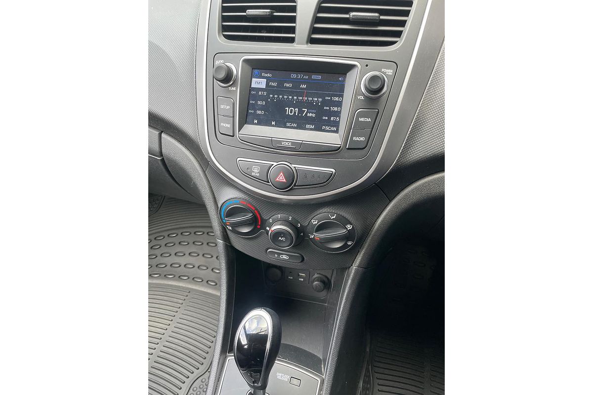 2018 Hyundai Accent Sport RB6