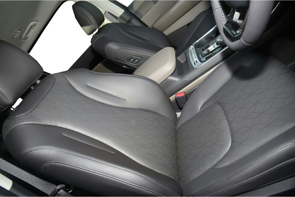 2025 Kia Carnival GT-Line KA4 PE