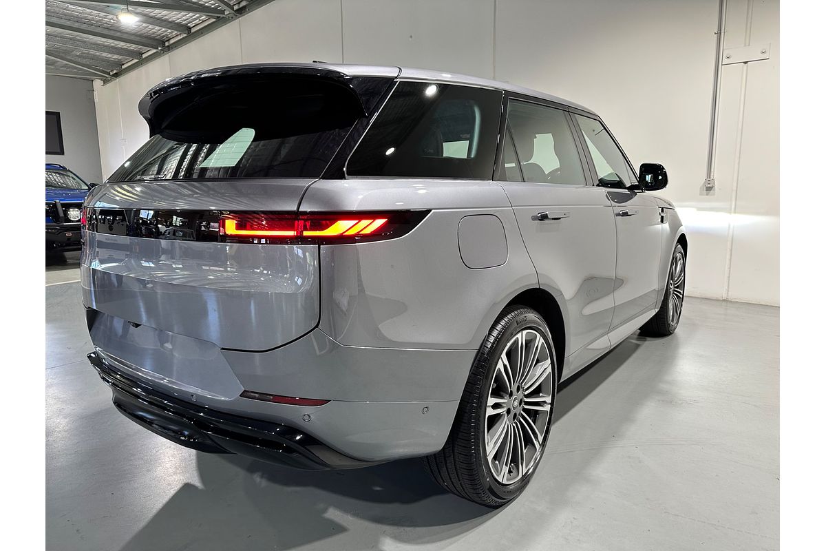 2025 Land Rover Range Rover Sport D300 Dynamic SE L461