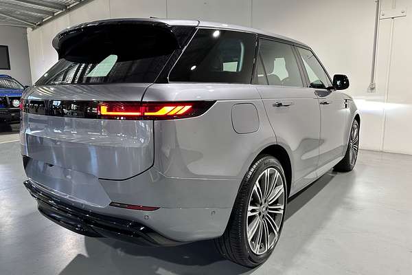 2025 Land Rover Range Rover Sport D300 Dynamic SE L461