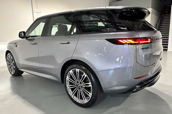 2025 Land Rover Range Rover Sport D300 Dynamic SE L461
