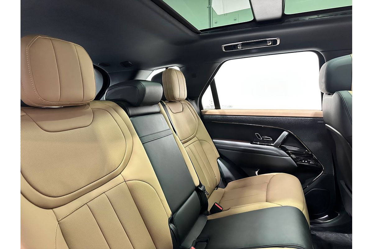 2025 Land Rover Range Rover Sport D300 Dynamic SE L461
