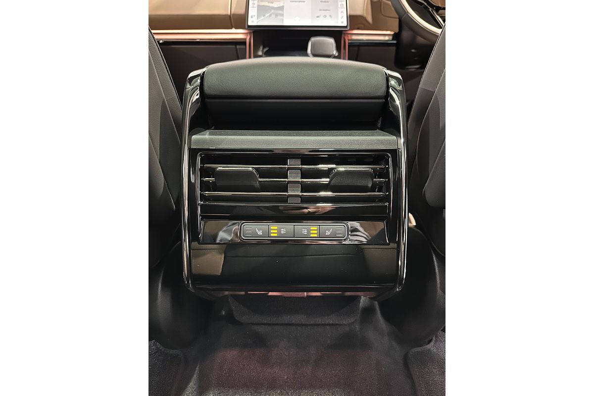 2025 Land Rover Range Rover Sport D300 Dynamic SE L461