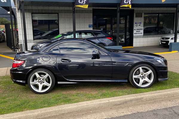 2011 Mercedes-Benz SLK-Class SLK200 BlueEFFICIENCY R172